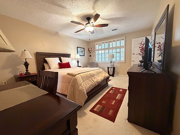 4th image of 9252 NW 136th St #1