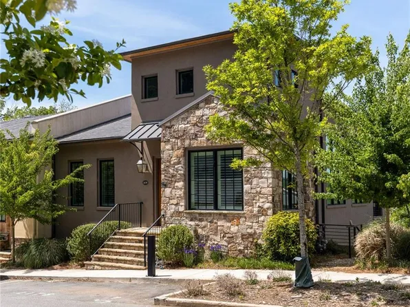 1176 Lupo Loop, Chattahoochee Hills, GA 30268