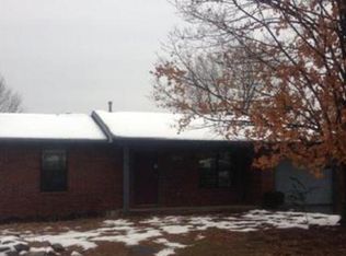 404 Boston St NE, Gravette, AR 72736