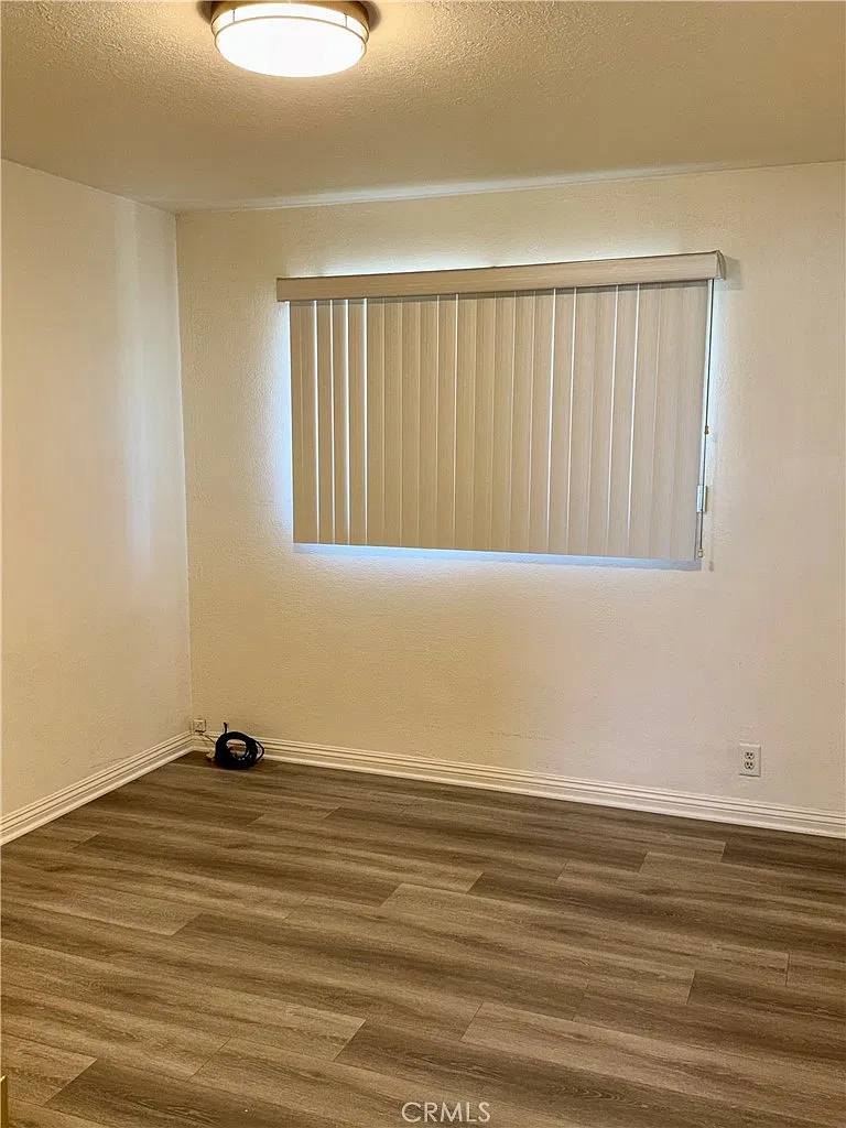 3 bed, 1170 sqft, $3,200 — Photo 4