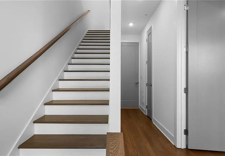 2347 Hosea L Williams Dr NE #14 — Photo 3