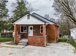 1106 Core Rd, Parkersburg, WV 26104