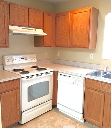 5th image of 14767 Clarkson Dr