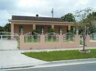 850 NE 3rd Pl, Hialeah, FL 33010