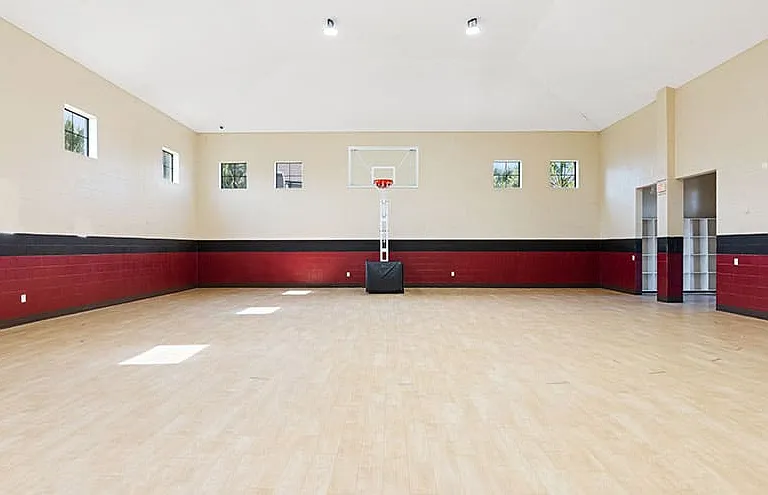 The Arlington at Eastern Shore Centre Apartments — Photo 25