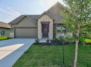 112 Holmby Dr, Hutto, TX 78634