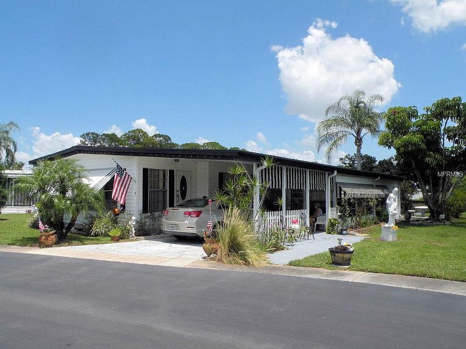 1st image of 10 Royal Palm Cir