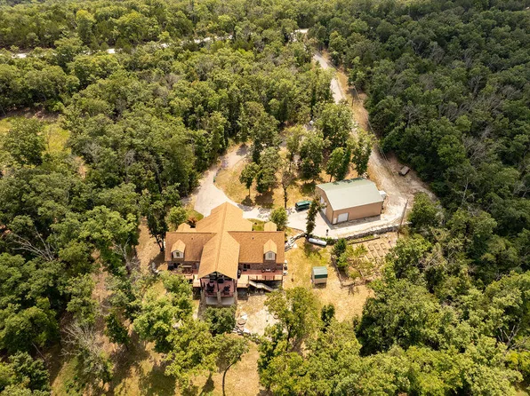 1615 Rustic Acres Road, Kirbyville, MO 65679