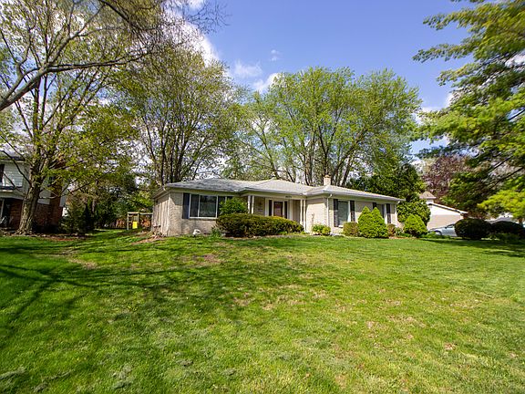 2nd image of 4271 Brandywyne Dr