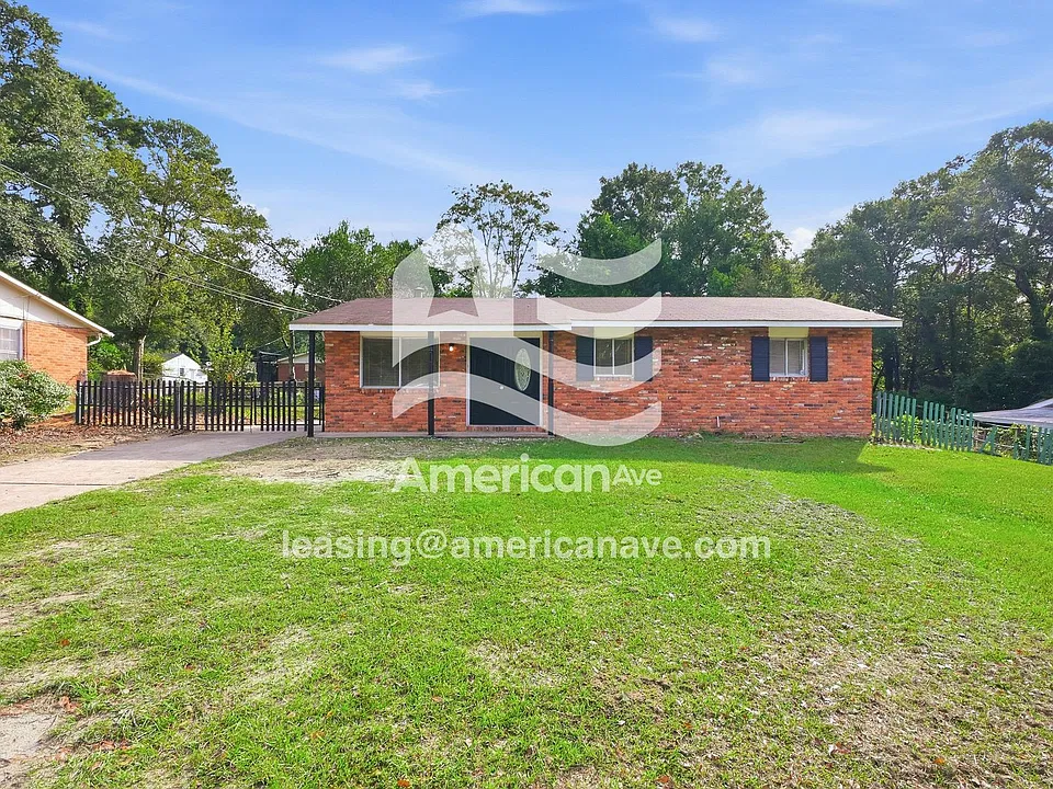 1414 Hagan Dr