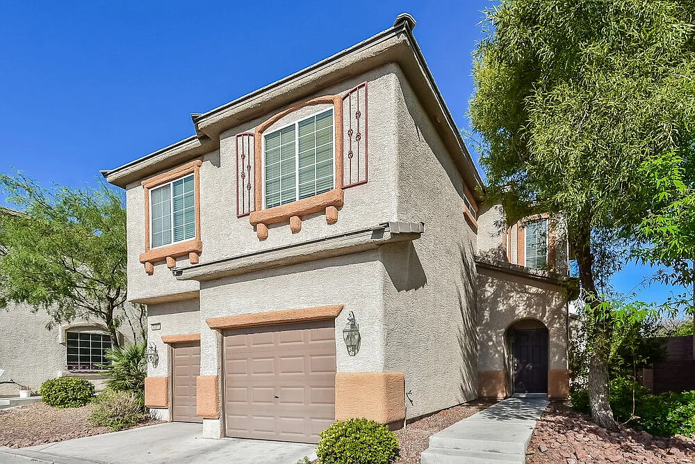 3 bed, 2.5 bath, 1518 sqft, $2,135 — Photo 4