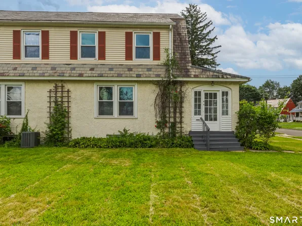 57 Washington Circle, West Hartford, CT 06119