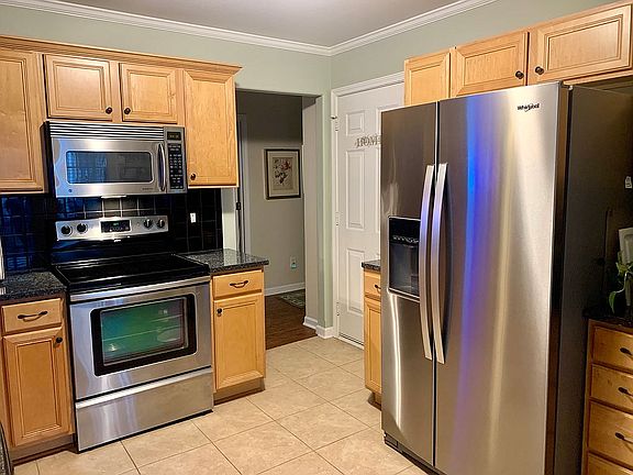 Stainless updated appliances