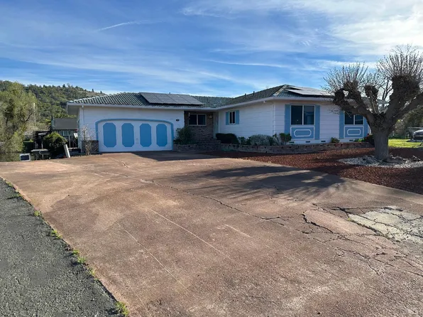 567 Pebble Way Street, Clearlake Oaks, CA 95423