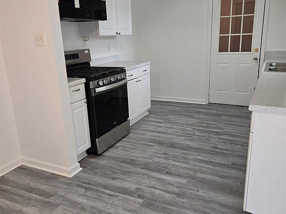 5th image of 7119 Pittswood Ln