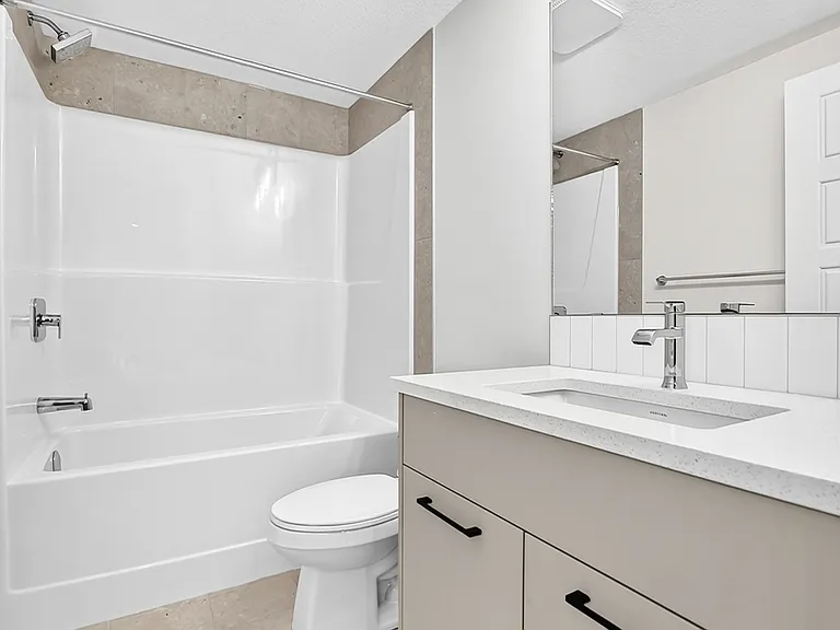 280 Paterson Way SW — Photo 9
