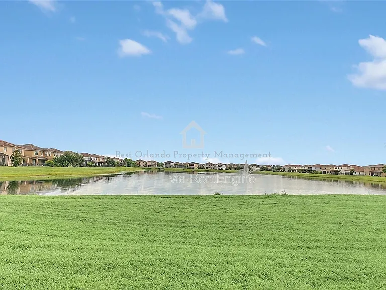 10466 Stapeley Dr — Photo 30