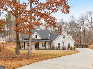 877 Arnold Mill Rd, Woodstock, GA 30188