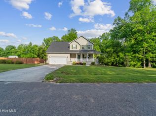 100 Brentwood Dr, Jacksonville, NC 28540
