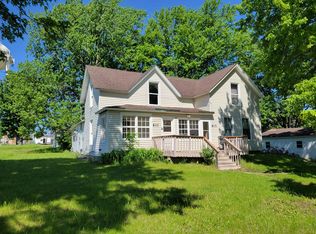 817 Orange St, River Falls, WI 54022