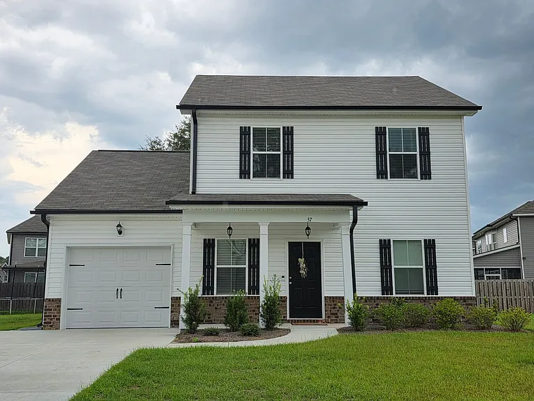 57 Oakmont Dr — Photo 1