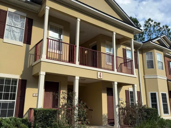 625 OAKLEAF PLANTATION Parkway #422, Orange Park, FL 32065