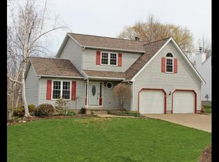 4018 Dominion Dr, Erie, PA 16510