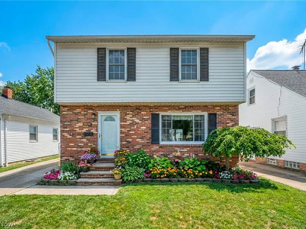 29136 Norman Ave, Wickliffe, OH 44092
