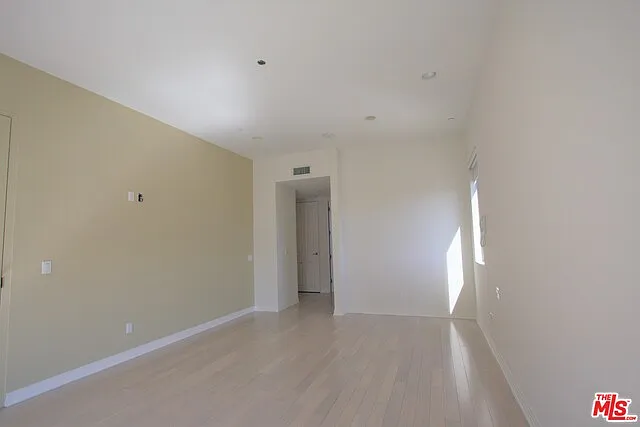819 S Holt Ave #PENTHOUSE — Photo 19