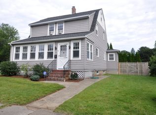5 Charles St, Maynard, MA 01754