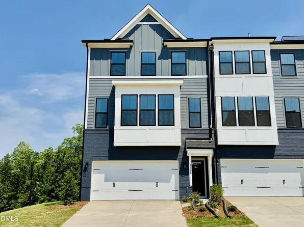 2122 Pink Peony Cir #153, Durham, NC 27703