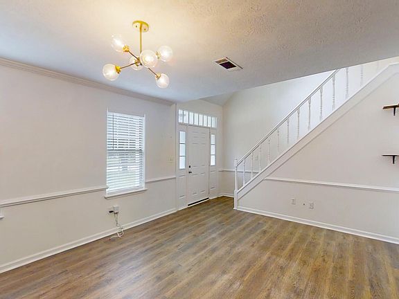5th image of 4139 Fair Oaks Rd
