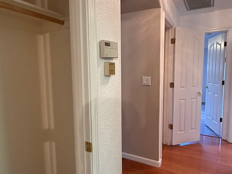 1811 Smith Dr — Photo 9