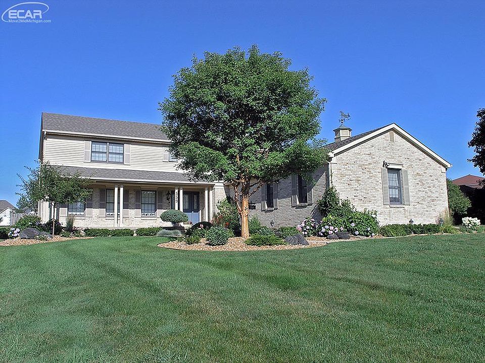 1st image of 559 Boutell Dr