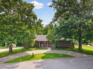 707 Dean St, Richmond, MO 64085