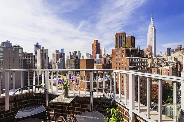 Sold by Halstead Real Estate | media 5