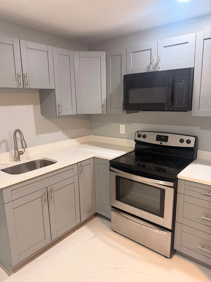 3416 S 70th St - Apartment D — Photo 1