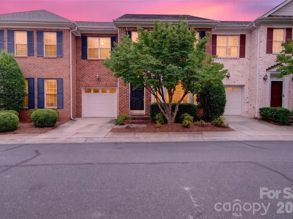 14441 Adair Manor Ct, Charlotte, NC 28277