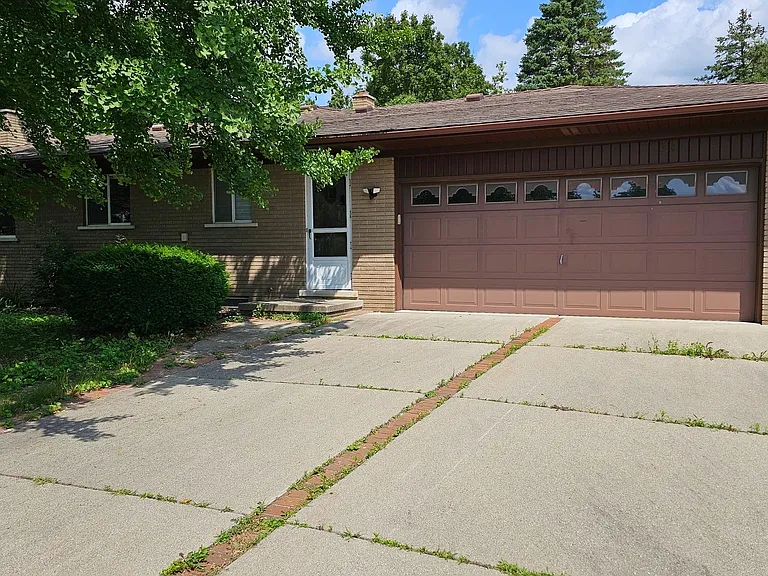 6805 Fredmoor Dr — Photo 20