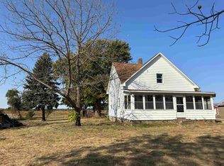 6638 State Route 84, Thomson, IL 61285