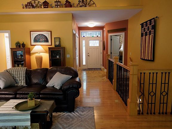 4th image of 8407 WINDSOR DRIVE
