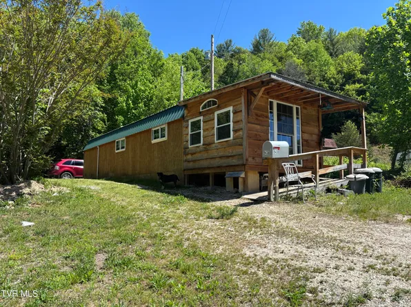 9438 Roan Creek Rd, Butler, TN 37640