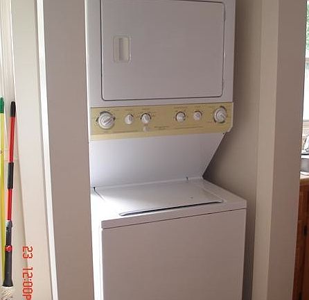 4th image of 1727 Parkview Ave