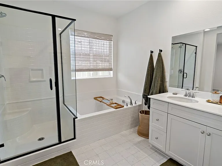 28380 Patches Dr — Photo 37