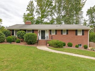 2890 Monticello Dr, Winston Salem, NC 27106