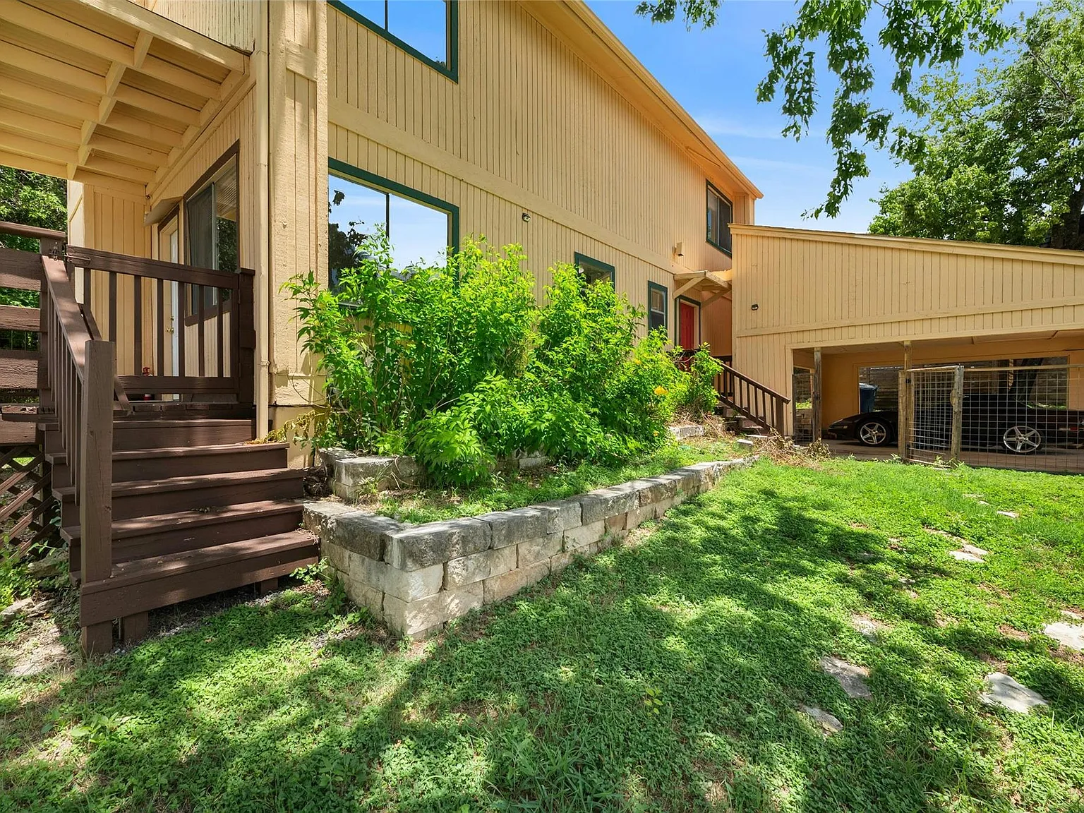 2 bed, 2.5 bath, 1440 sqft, $2,300 — Photo 4