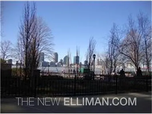 Rented by Douglas Elliman | media 15