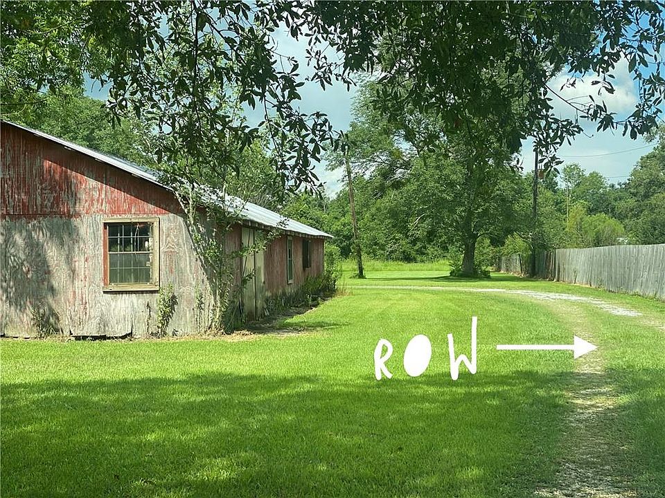 2nd image of 40221 Brown Rd
