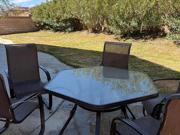 2nd image of 2233 Avenida Del Mar