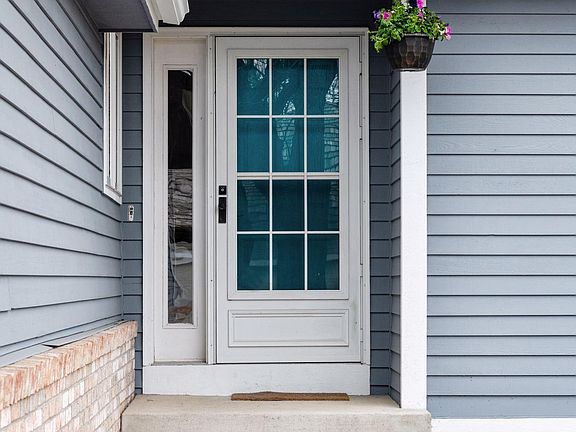 4th image of 4719 Wildwood St